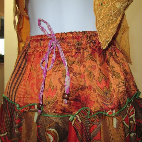 ✨ Boho Silk Patchwork Peasant Skirt – Long, Flowing & Fabulous! ✨ - Picture 3 of 9